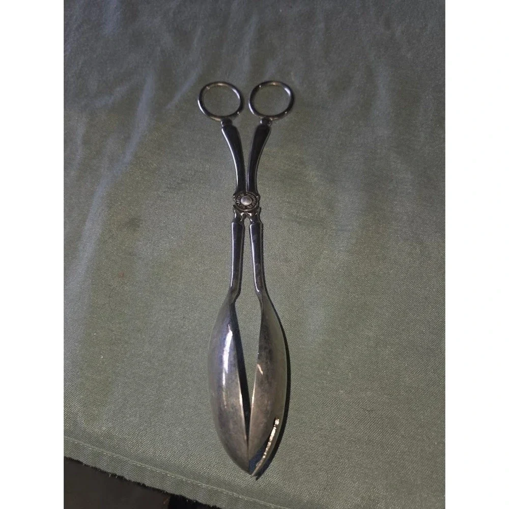 Leonard Silverplate Italy Vintage Scissor Salad Tongs Serving Utensil Silver